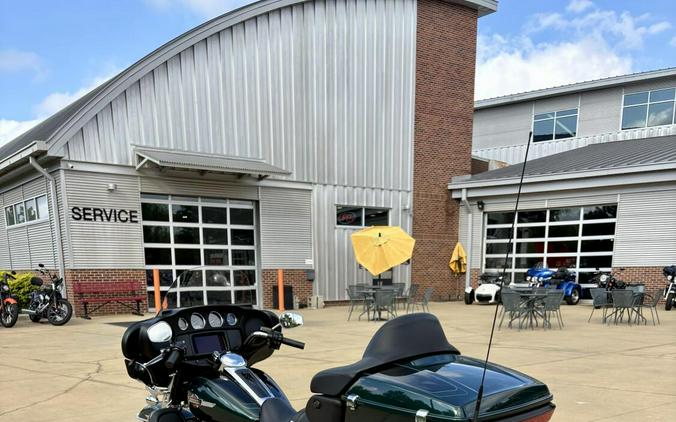 2024 Harley-Davidson Tri Glide Ultra Alpine Green / Vivid Black