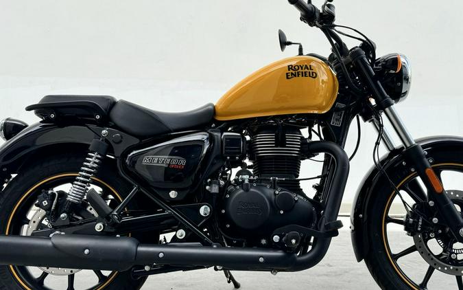 2021 Royal Enfield Meteor 350 Fireball Yellow