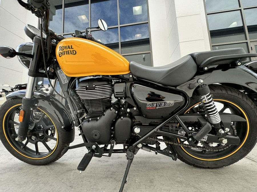 2021 Royal Enfield Meteor 350 Fireball Yellow