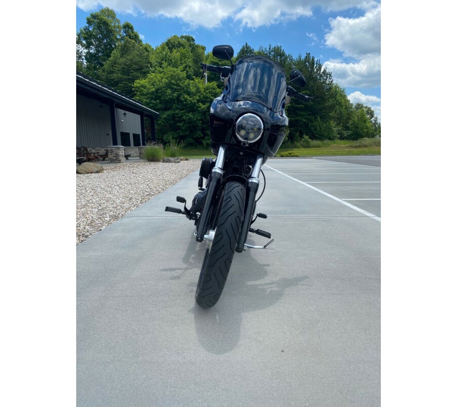 2015 Fxdb103 / Street Bob Vivid Black