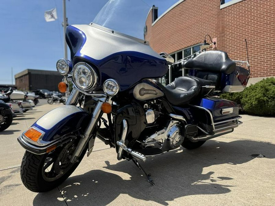 2007 Harley-Davidson® FLHTC - Electra Glide® Classic