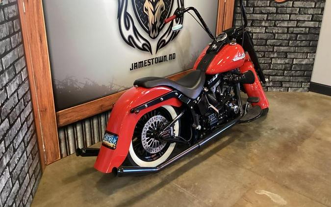 2000 Harley-Davidson® FLSTC - Heritage Softail® Classic