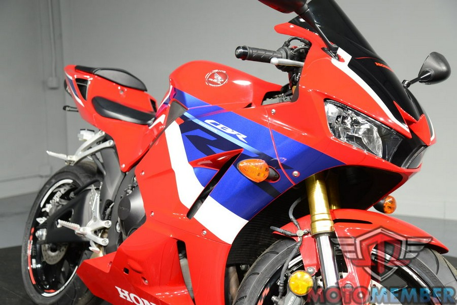 2022 Honda CBR600RR Base