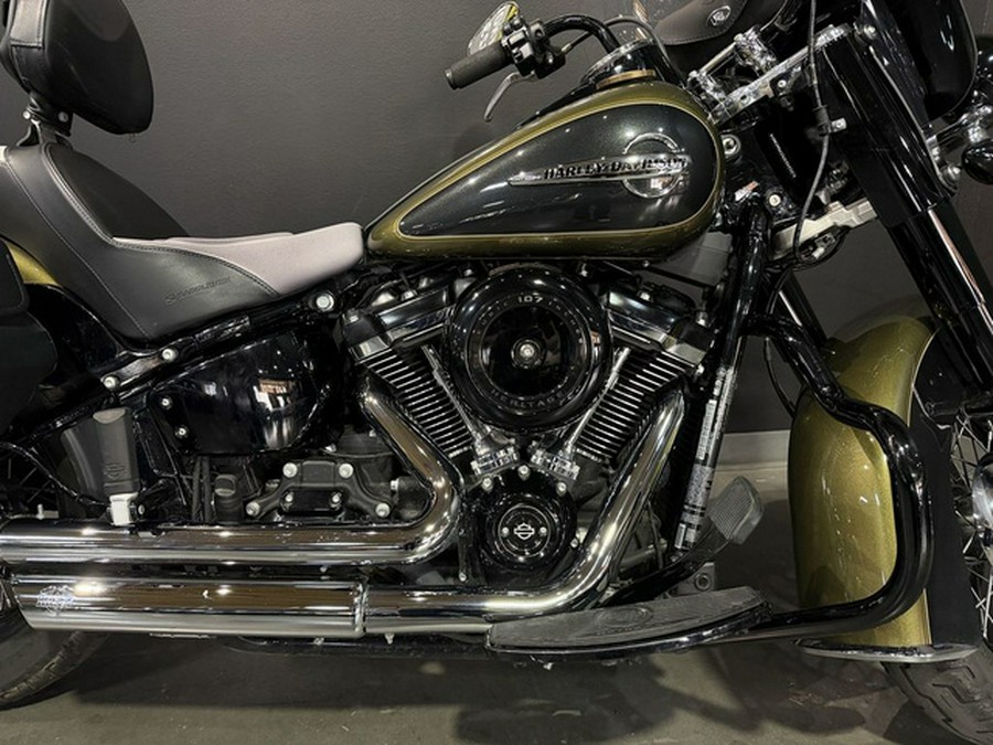 2018 Harley-Davidson Softail FLHC - Heritage Classic