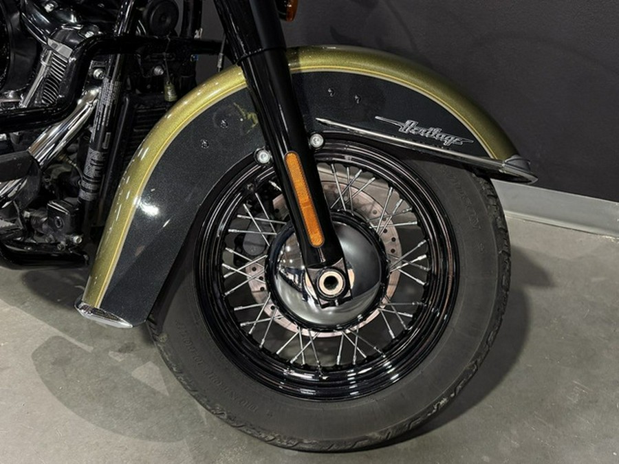 2018 Harley-Davidson Softail FLHC - Heritage Classic