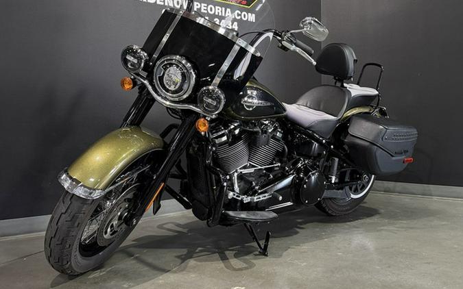 2018 Harley-Davidson Softail FLHC - Heritage Classic