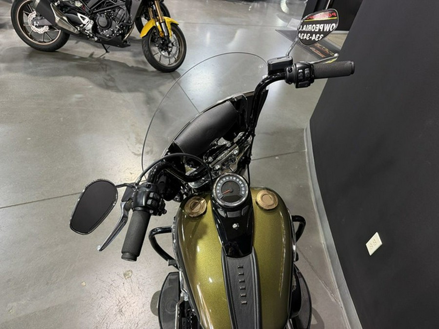 2018 Harley-Davidson Softail FLHC - Heritage Classic