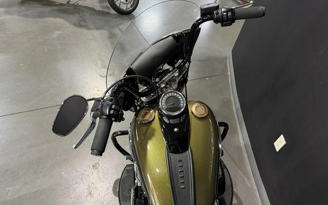 2018 Harley-Davidson Softail FLHC - Heritage Classic