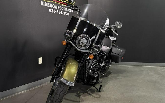 2018 Harley-Davidson Softail FLHC - Heritage Classic