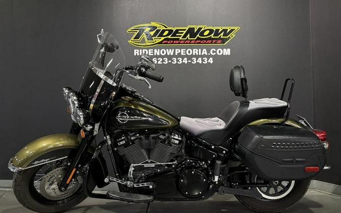 2018 Harley-Davidson Softail FLHC - Heritage Classic