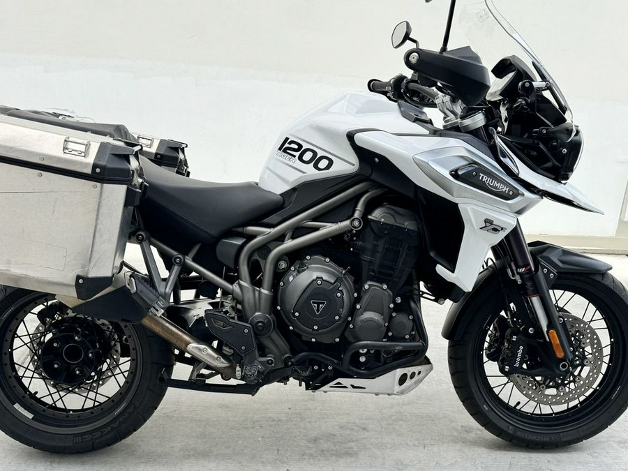 2018 Triumph Tiger 1200 XCx Crystal White