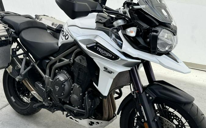 2018 Triumph Tiger 1200 XCx Crystal White