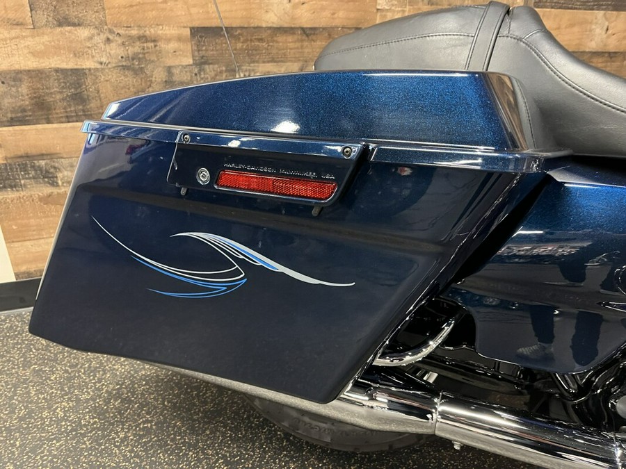 2012 Harley-Davidson® Street Glide® Big Blue Pearl FLHX103