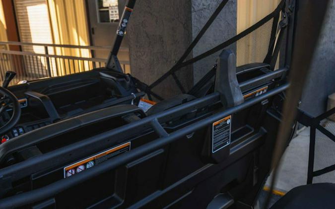 2026 Can-Am Defender MAX DPS HD9 Stealth Black
