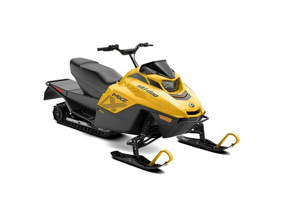 2023 Ski-Doo MXZ® 200