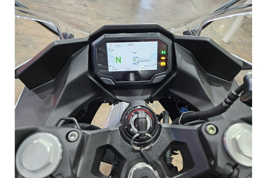 2024 Kawasaki Ninja® e-1 ABS