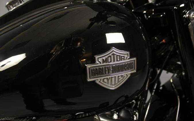 2023 Harley-Davidson Road King Special