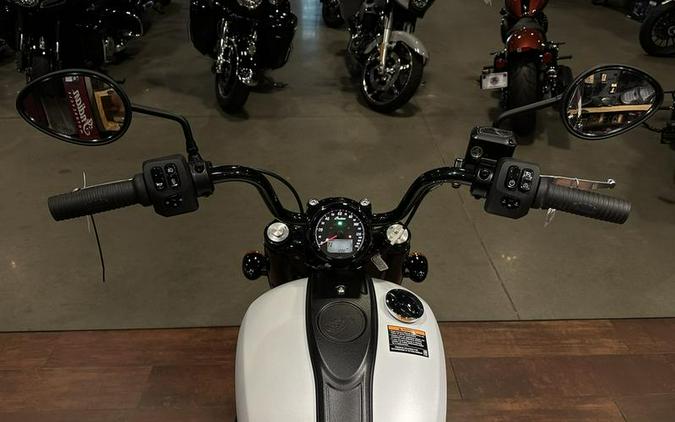 2024 Indian Motorcycle® Chief Bobber Ghost White Metallic Smoke