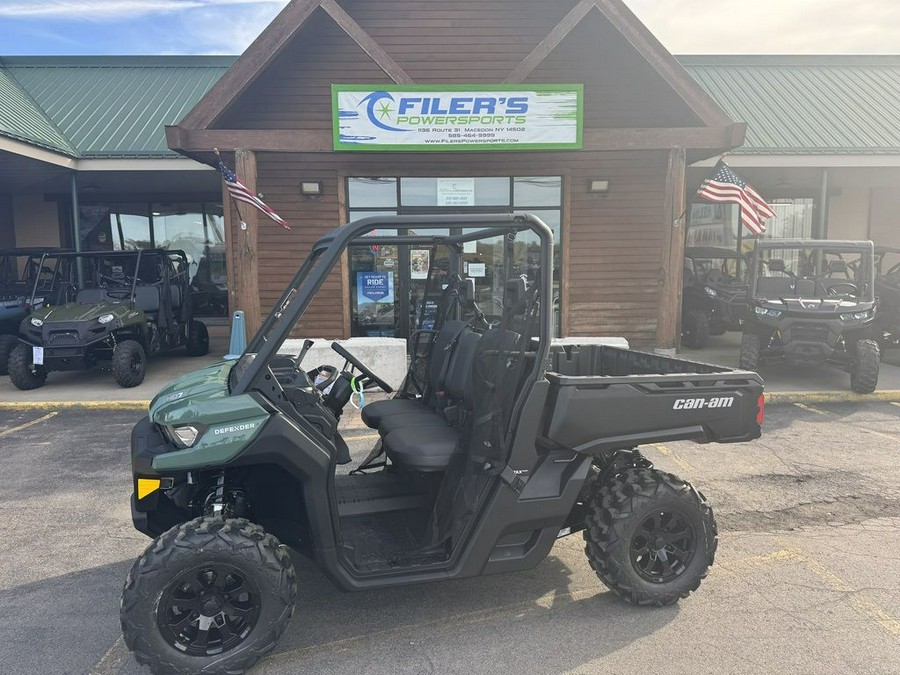 2025 Can-Am® Defender DPS HD7 Compass Green