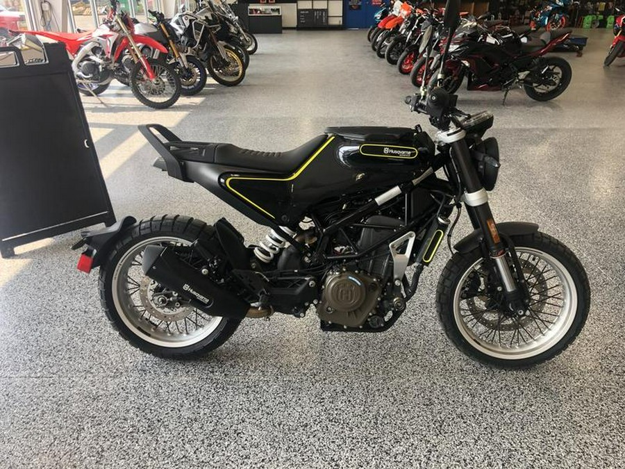 2019 Husqvarna® Svartpilen 401