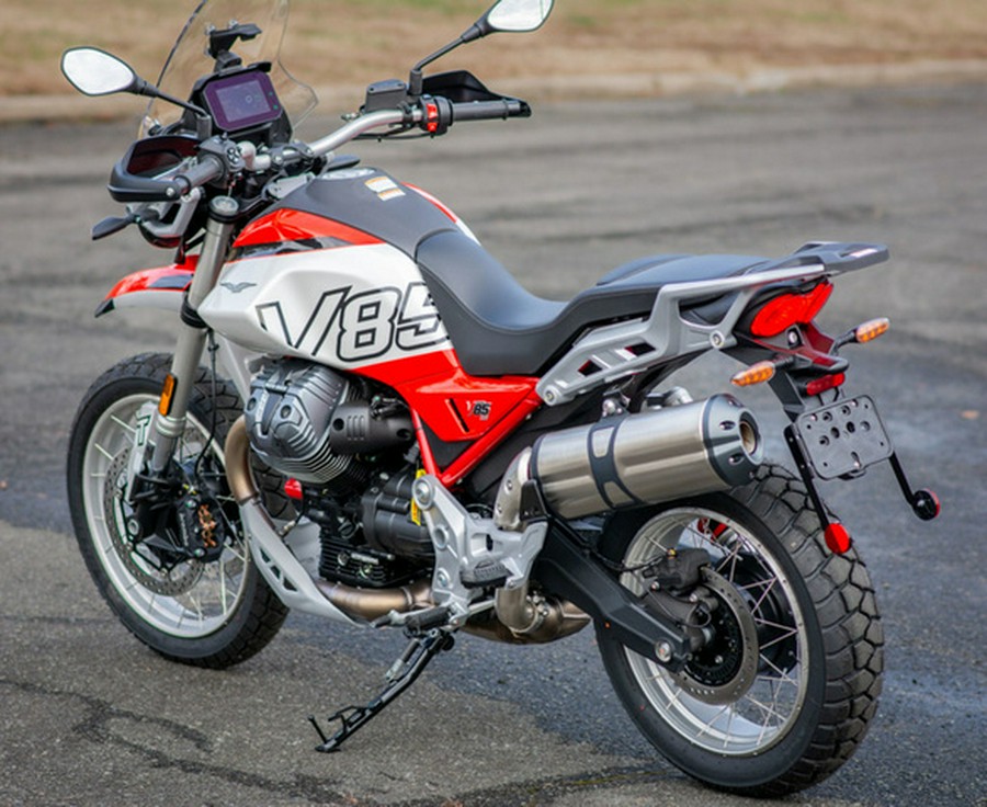 2025 Moto Guzzi V85 TT