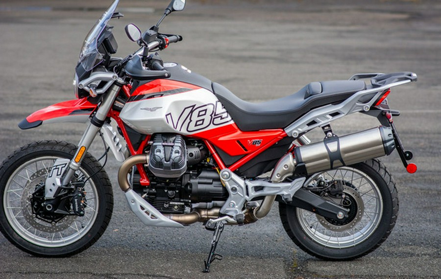 2025 Moto Guzzi V85 TT