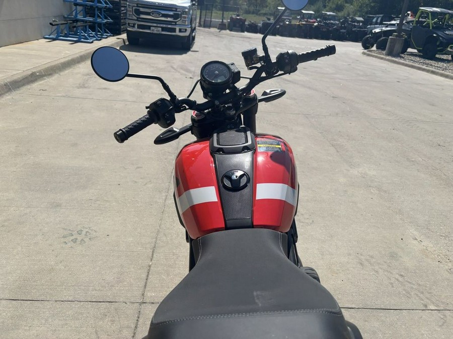 2024 Indian Motorcycle® FTR Indy Red/Black