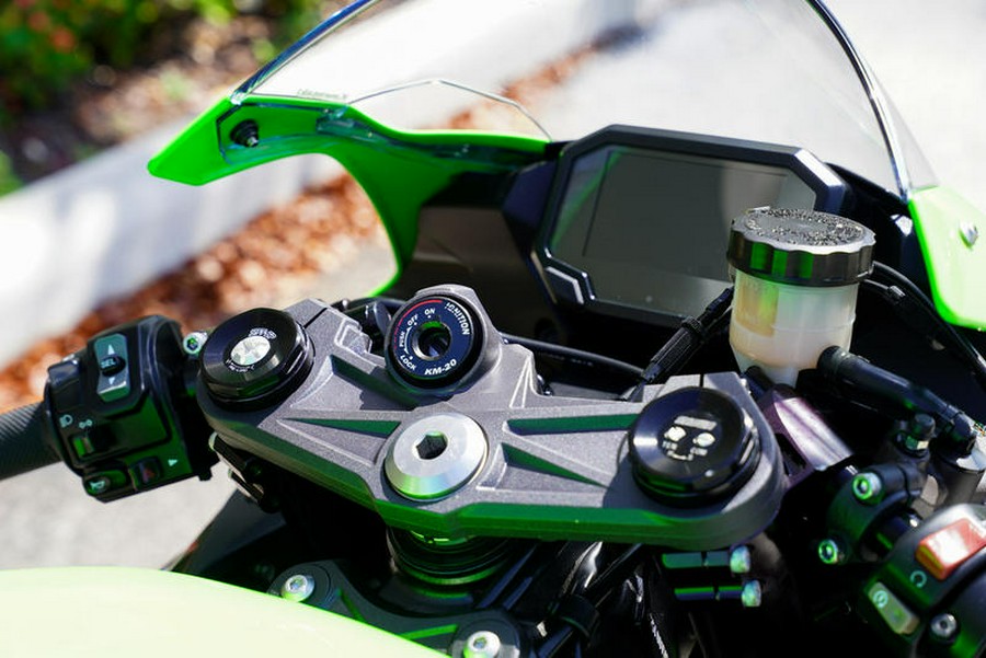 2024 Kawasaki Ninja® ZX™-6R KRT Edition