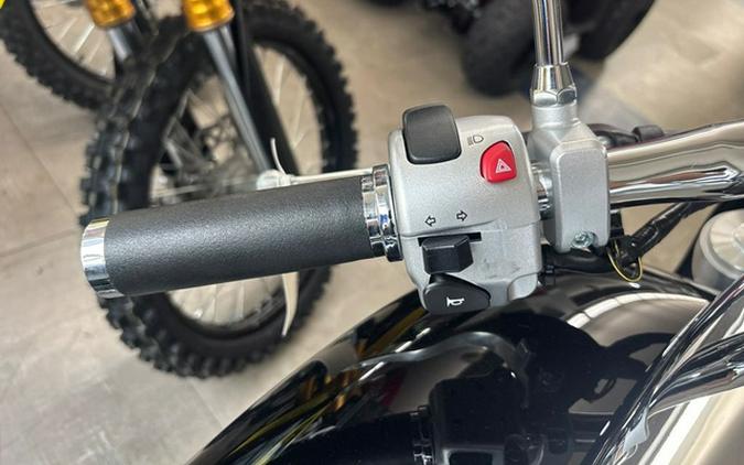 2025 Suzuki Boulevard M109R