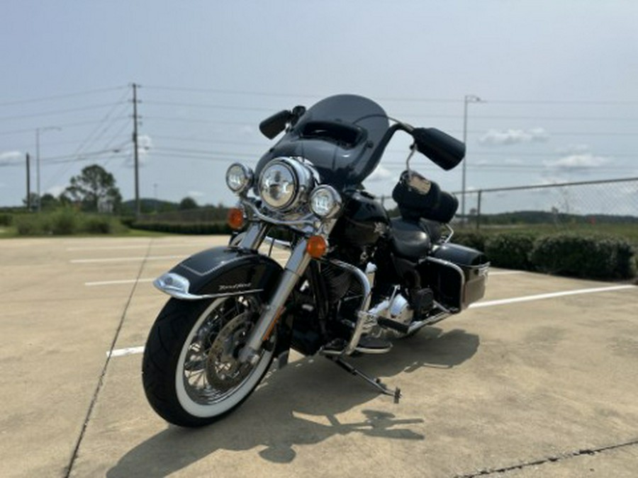 2011 Harley-Davidson Road King® Classic