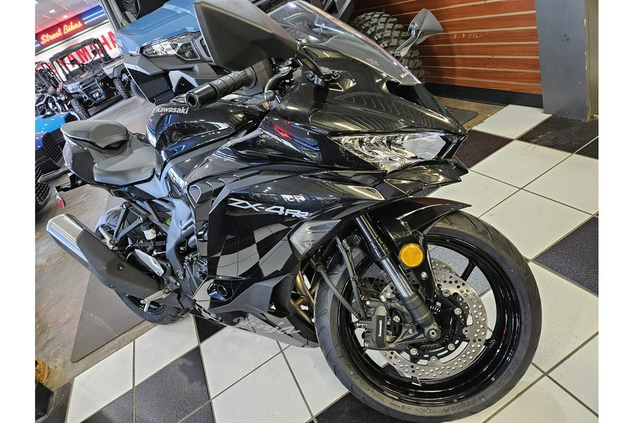 2024 Kawasaki Ninja® ZX™-4RR ABS