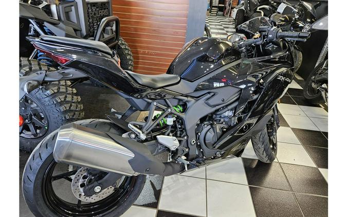 2024 Kawasaki Ninja® ZX™-4RR ABS