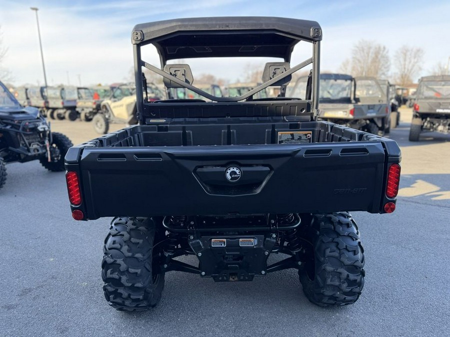 2023 Can-Am® Defender DPS HD9 Timeless Black