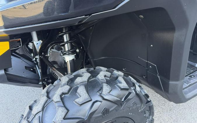 2023 Can-Am® Defender DPS HD9 Timeless Black