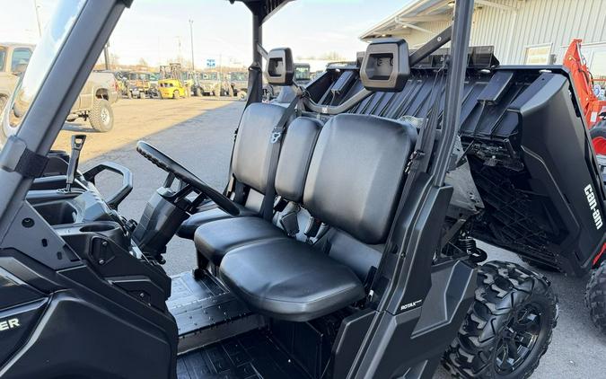 2023 Can-Am® Defender DPS HD9 Timeless Black