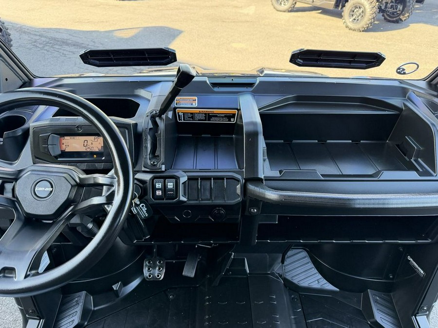 2023 Can-Am® Defender DPS HD9 Timeless Black