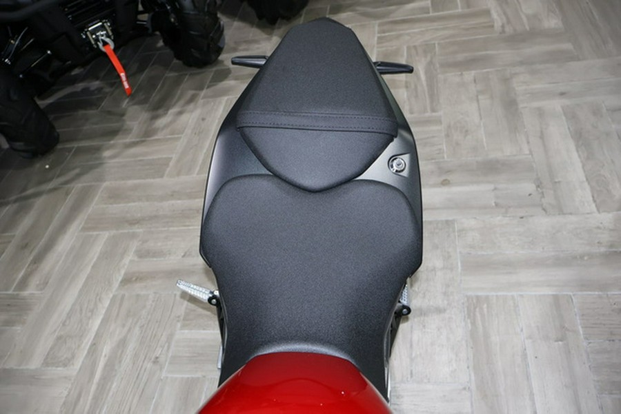 2026 Suzuki GSX-8S 8T