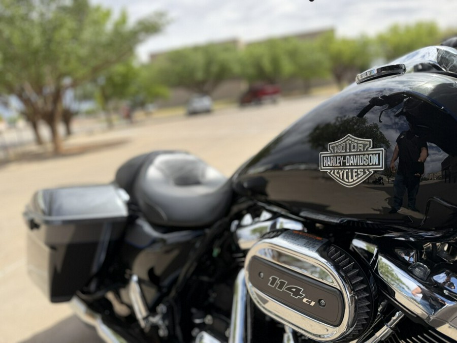 2021 Harley-Davidson® Street Glide® Special Gauntlet Gray Metallic/Vivid Black