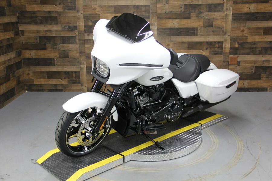 2024 Harley-Davidson Street Glide® White Pearl