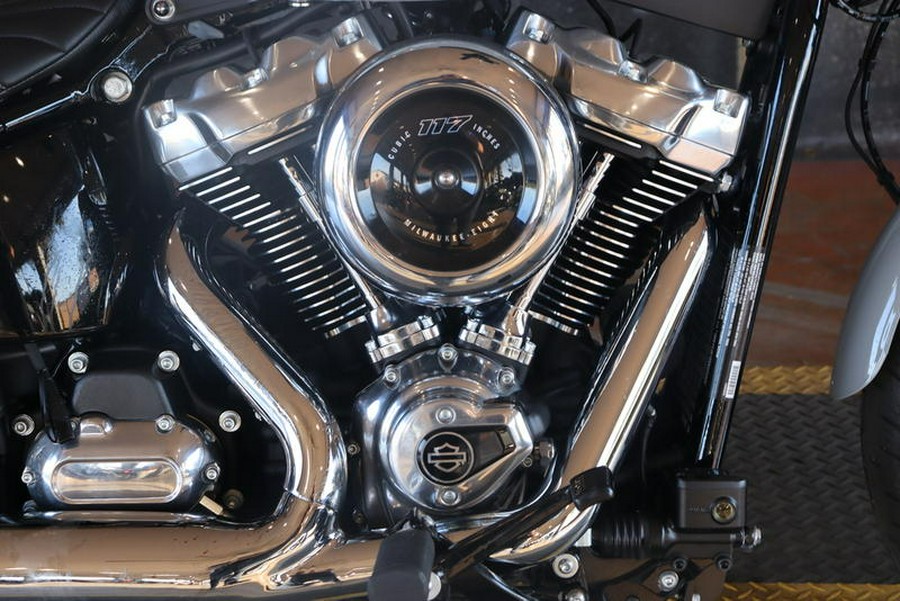 2025 Harley-Davidson® FXBB - Street Bob®