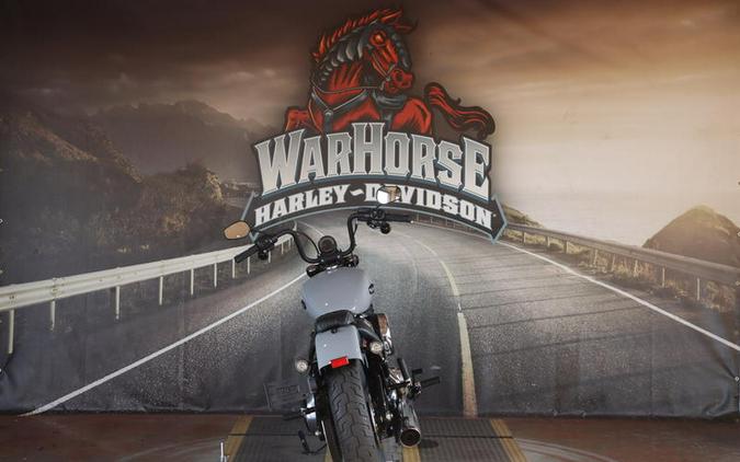 2025 Harley-Davidson® FXBB - Street Bob®