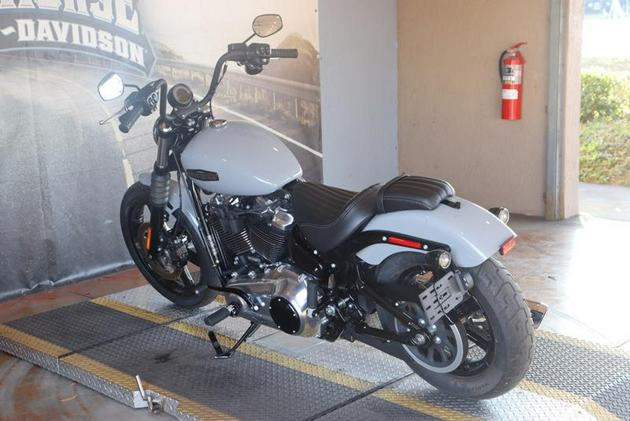 2025 Harley-Davidson® FXBB - Street Bob®