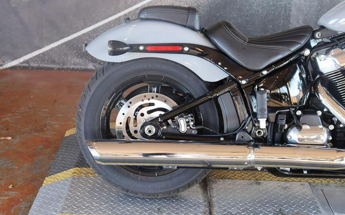 2025 Harley-Davidson® FXBB - Street Bob®