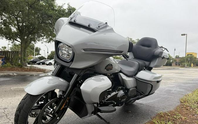 2025 Harley-Davidson FLHXU - Street Glide Ultra