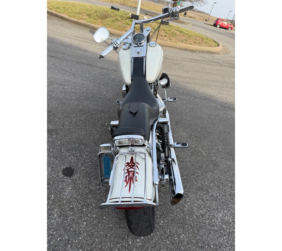 1999 Harley-Davidson® Wide Glide Pearl White