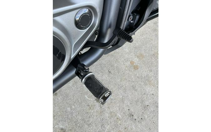 2022 Harley-Davidson® Nightster™