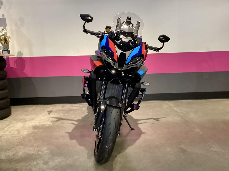 2026 BMW M 1000 XR