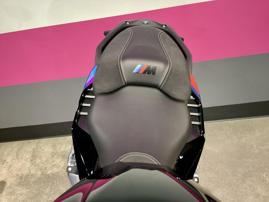 2026 BMW M 1000 XR
