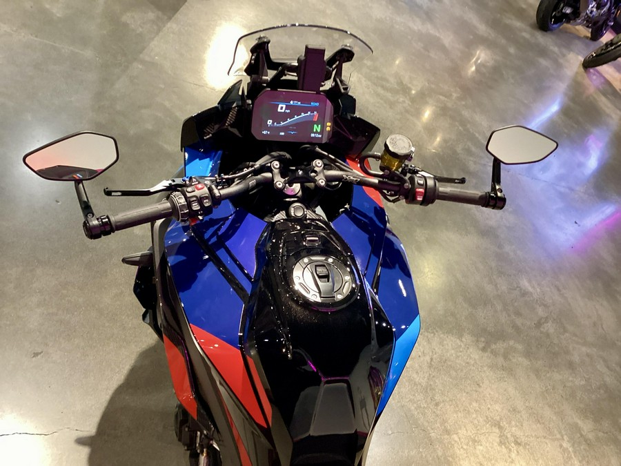 2026 BMW M 1000 XR