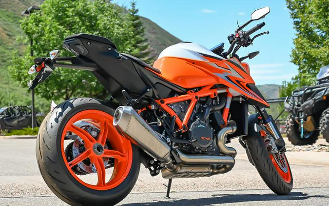 2022 KTM 1290 Super Duke R EVO